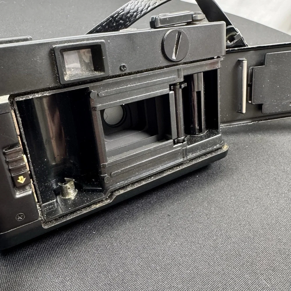Vintage Yashica 35 MF‎ Camera UNTESTED/ AS IS